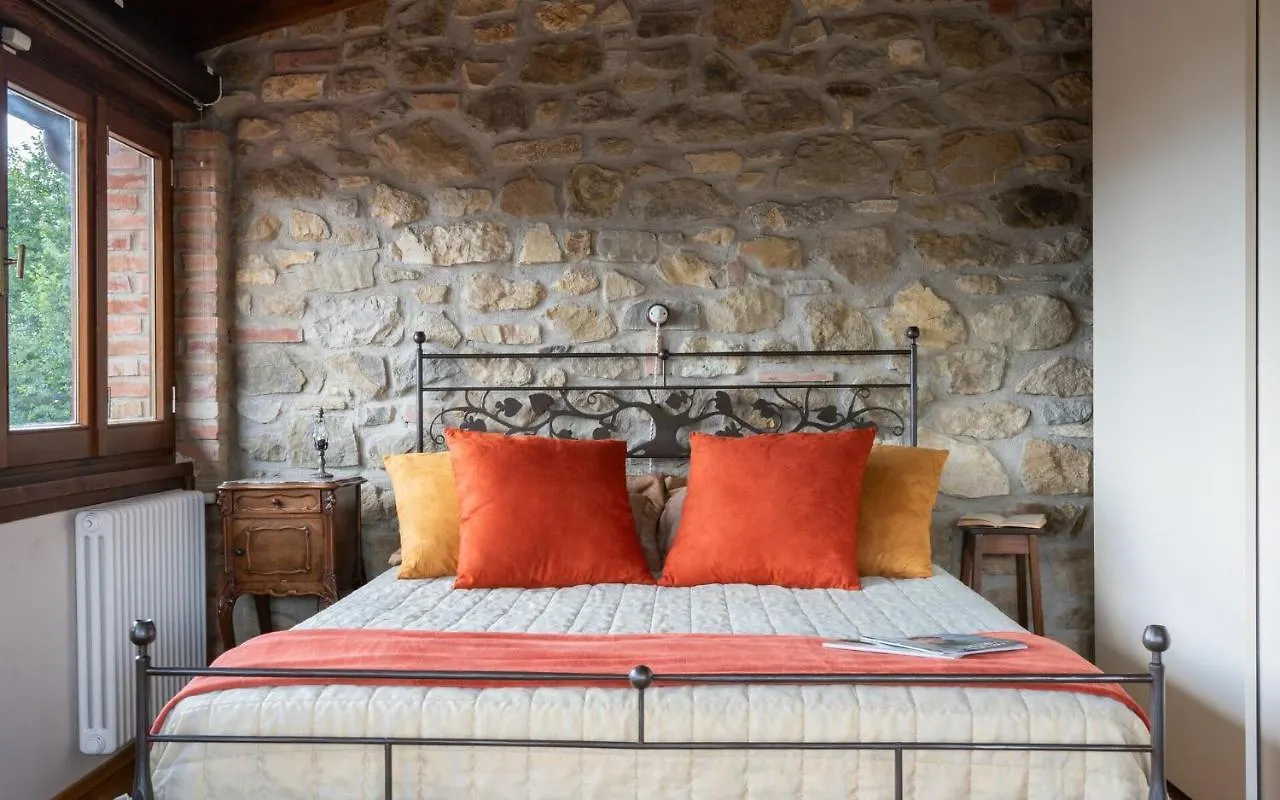 Villa Emilia Tuscan Stone Agna 0*,  إيطاليا